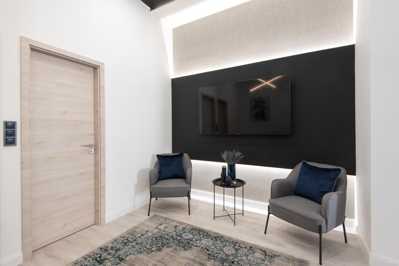 בודפשט Hollo 3 Bedroom Downtown Apartment מראה חיצוני תמונה